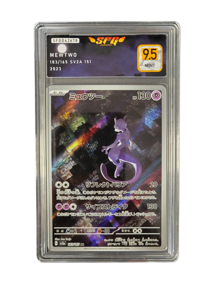 MEWTWO 183/165 sv21 (151) Graded 9.5